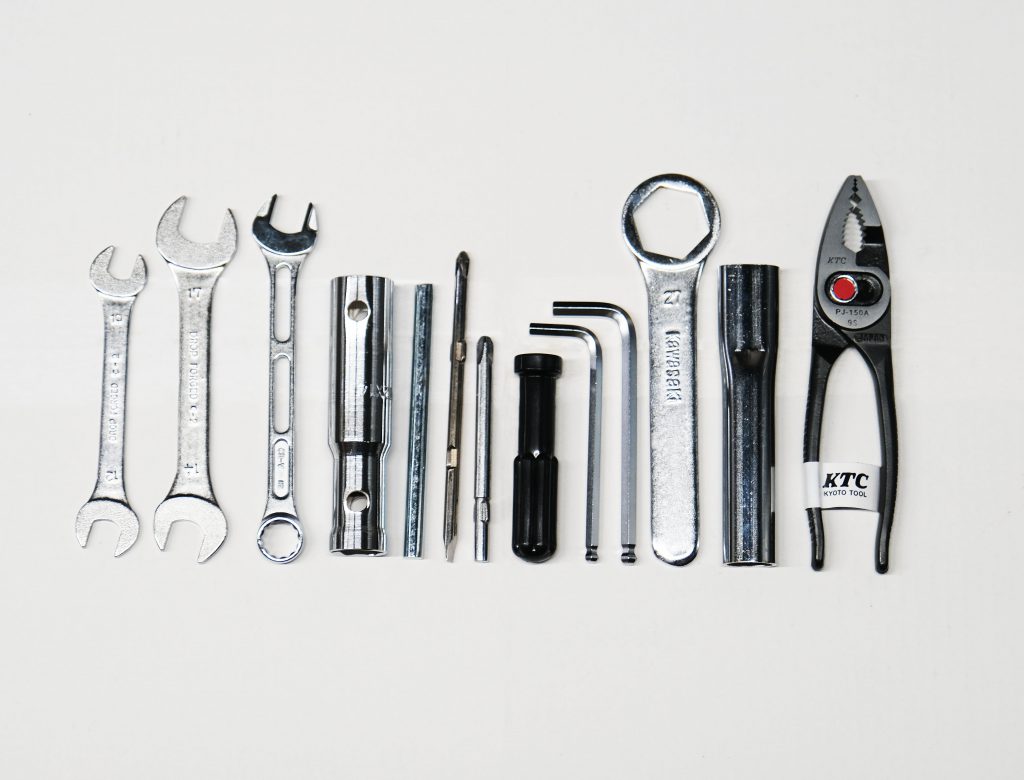 Z系　カワサキ純正工具セット チリトリ付き!! Z1 FX MK2 Z1R Z系 Z1&frasl;2.Z1-R&frasl;Z750 FX-1 リジットアイドラーオールワンパッケージ