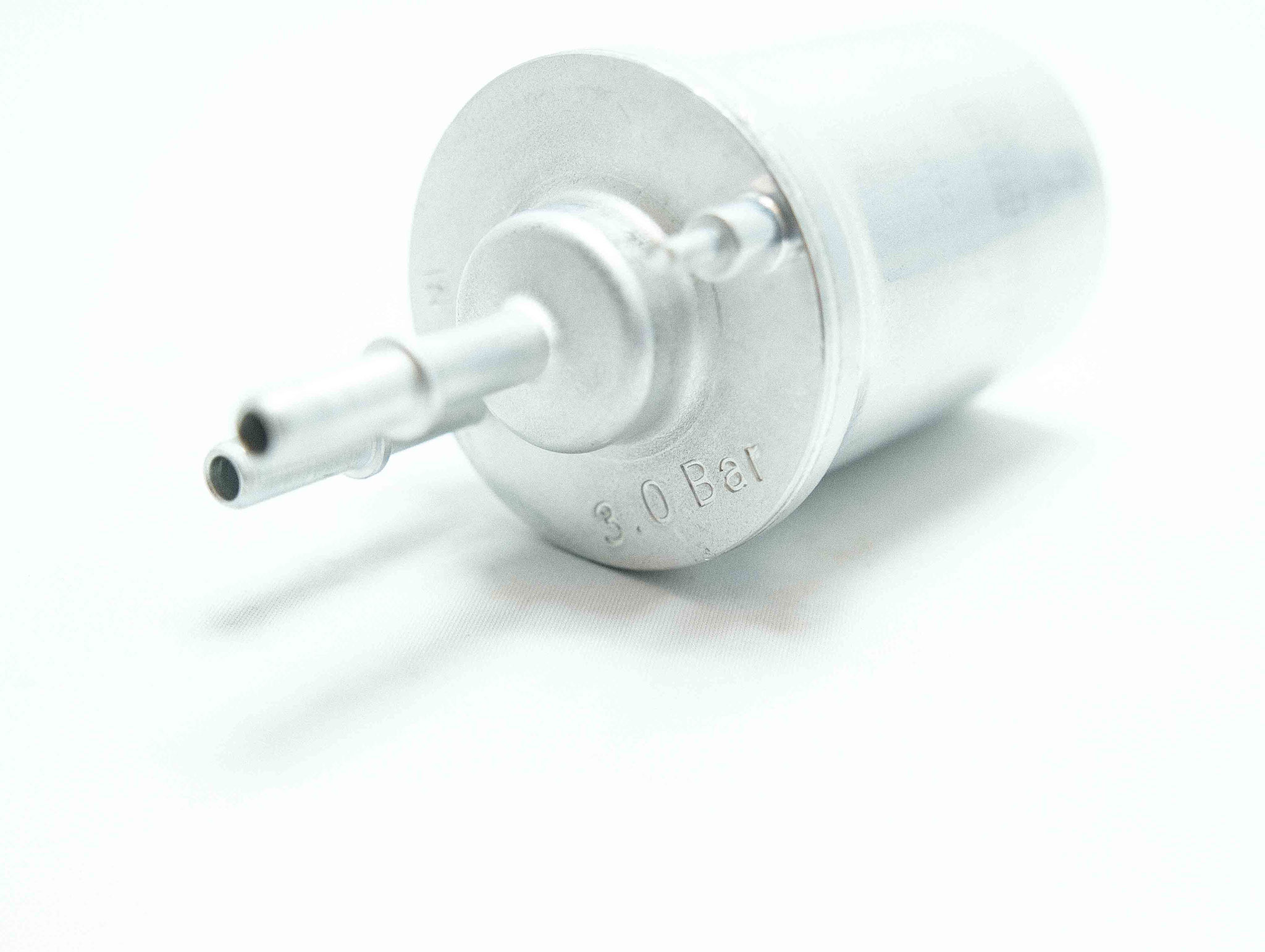 フューエフィルター（プレッシャーレギュレーター内蔵）