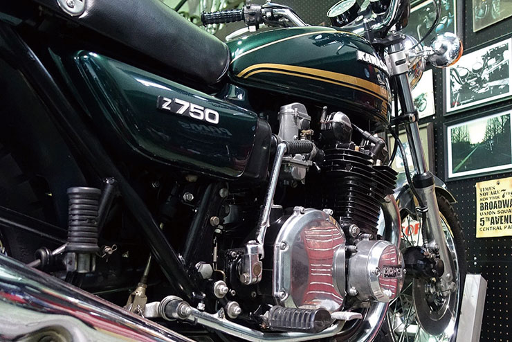Kawasaki 7７年式Z750D1
